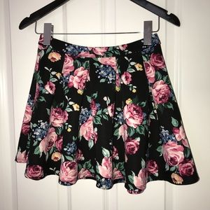 Abercrombie flowered skirt
